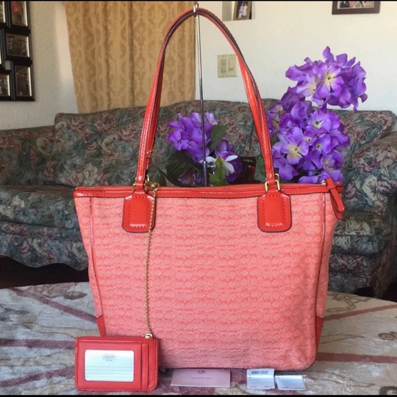 Coach set - Picture 2 of 8